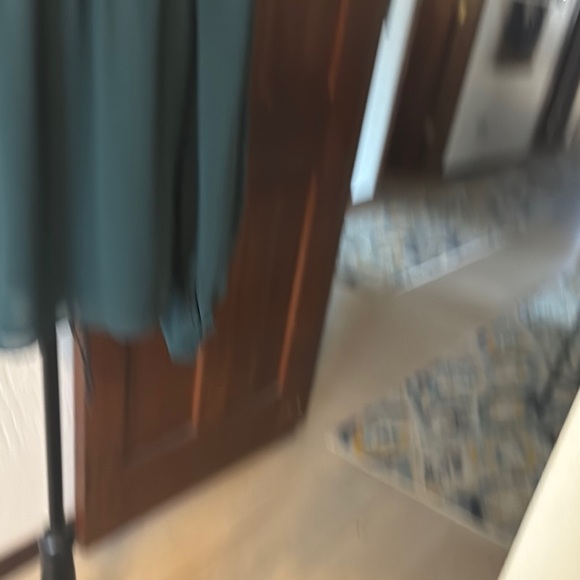 Calvin Klein Collection Green Long Sleeve Button Down Blouse- NWOT - Picture 3 of 6